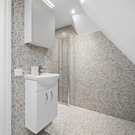 Marken Townhouse New 2025 Διαμέρισμα Μπέργκεν