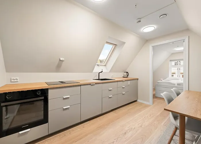 Marken Townhouse New 2025 דירה *